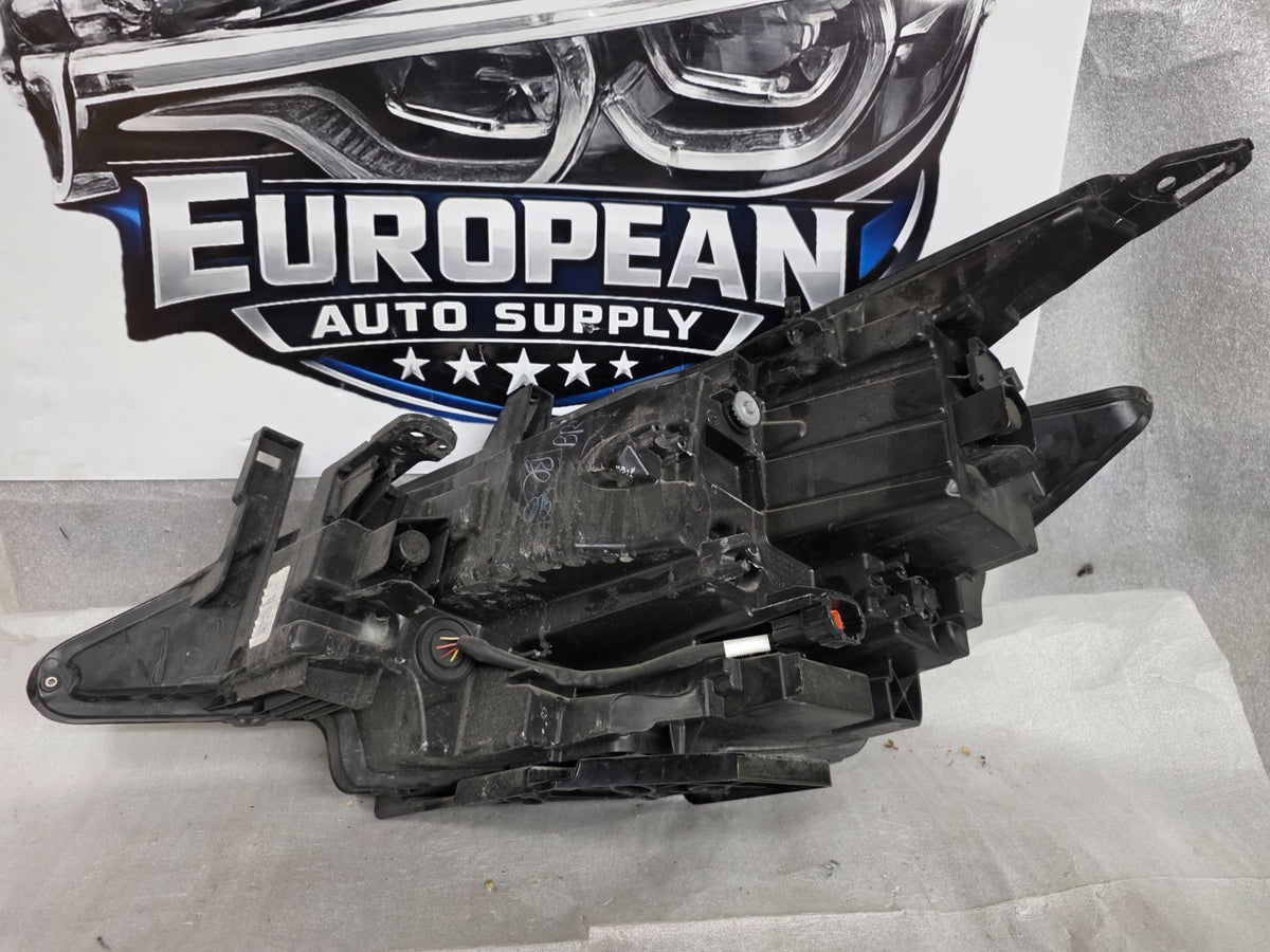 2019 2020 2021 Nissan Murano LED Headlight RH Right Passenger OEM 26010-9UF0D