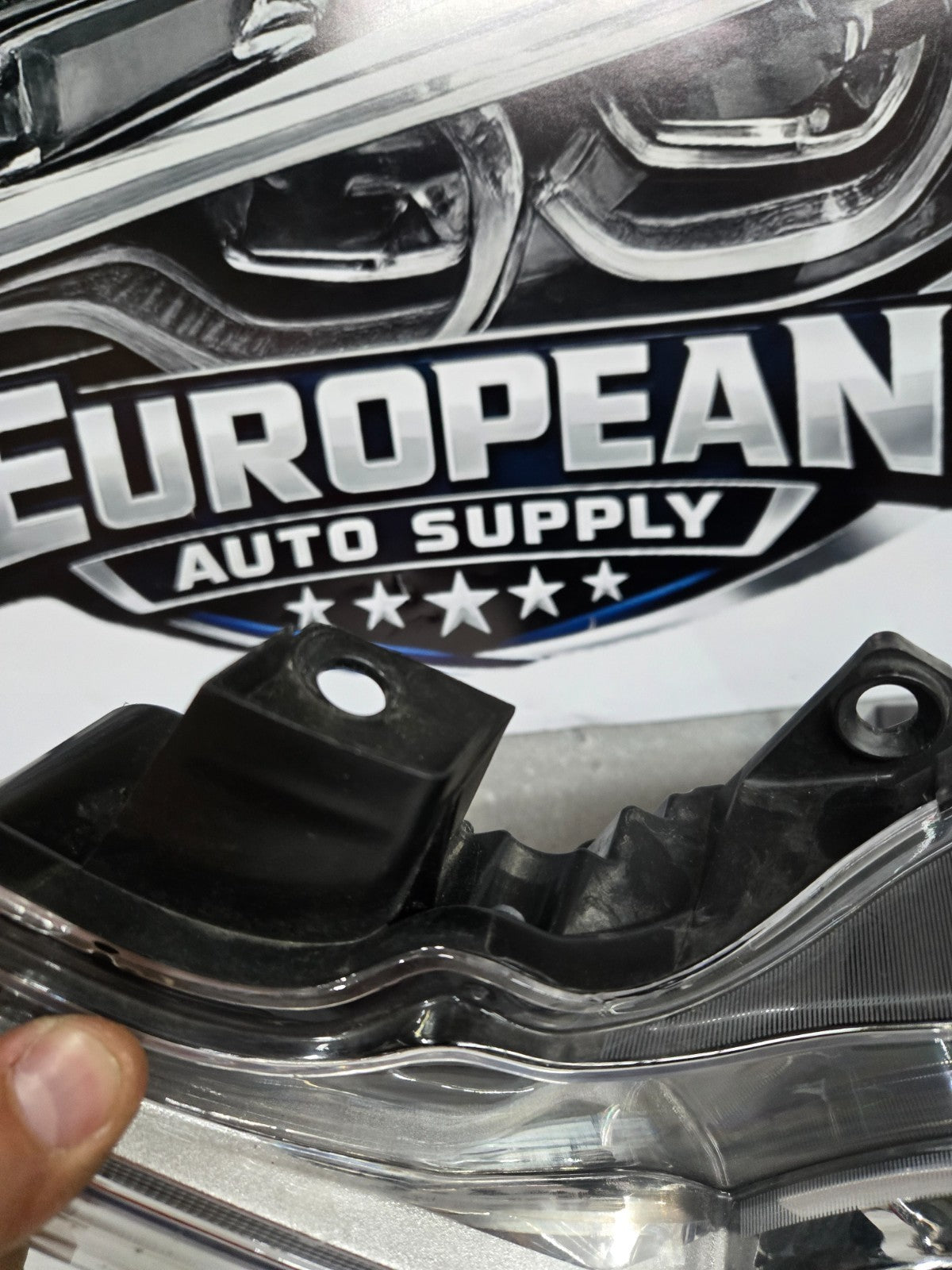 Perfect! 2021-2024 Ford Bronco LED w/o Signature Headlight Left Driver Side OEM