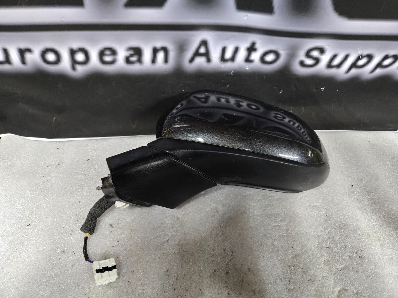 2020-2022 Hyundai Santa Fe Left LH Driver Side Mirror OEM 87610-S2200