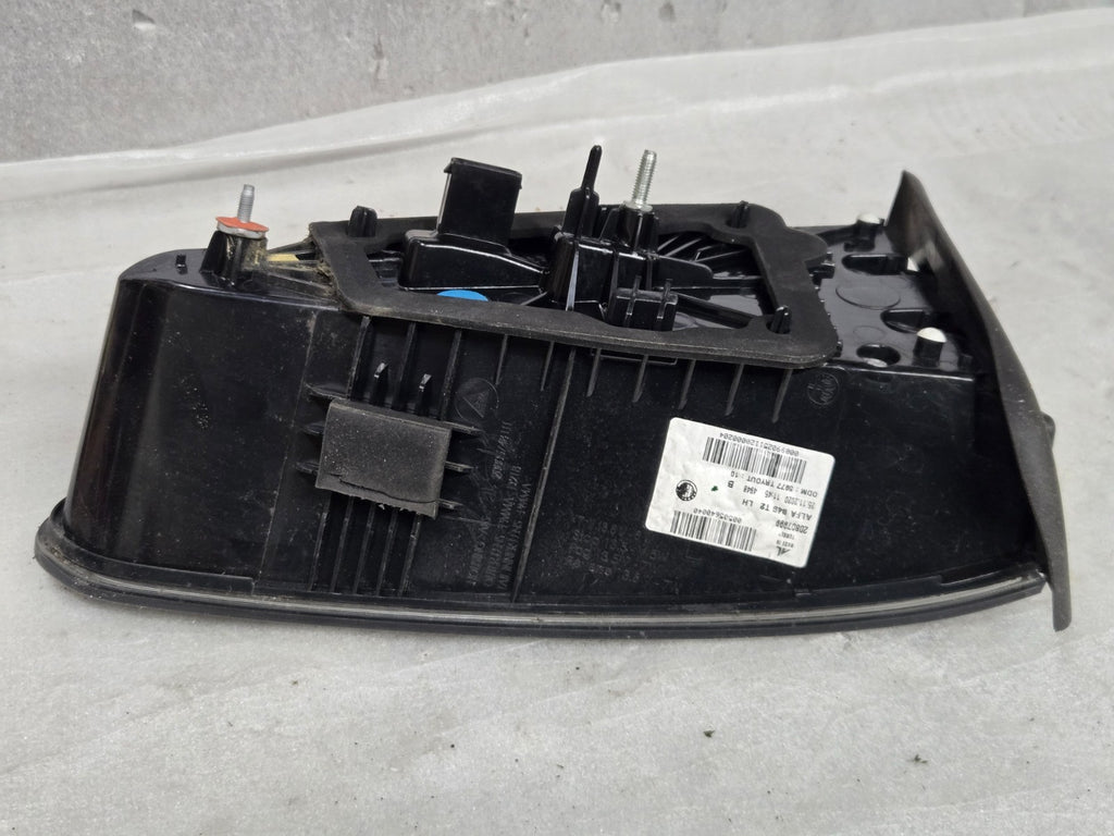 2022-24 Alfa Romeo Stelvio Quadrifoglio Left LH LED Tail Light OEM 20807999