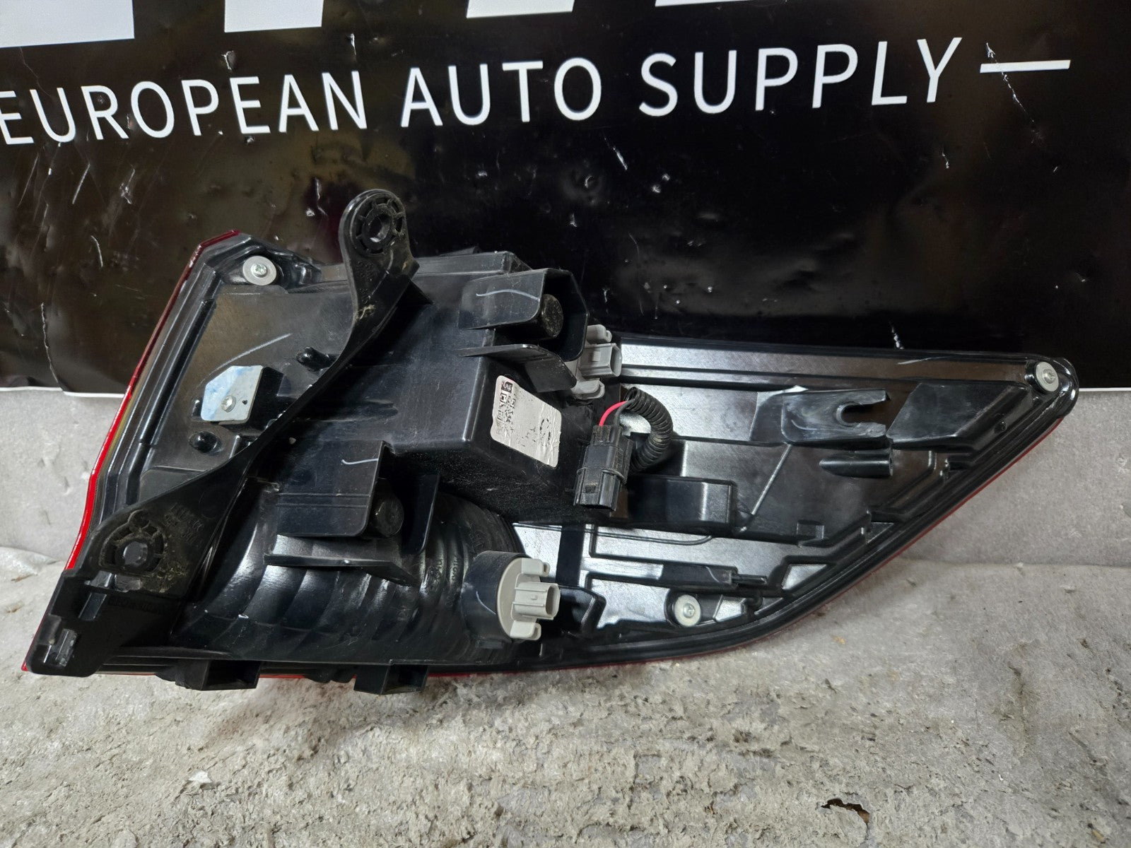 2014–2020 ACURA MDX Tail Light Tail Lamp Stop Light Outer Left 33550-TZ5-A02 OEM