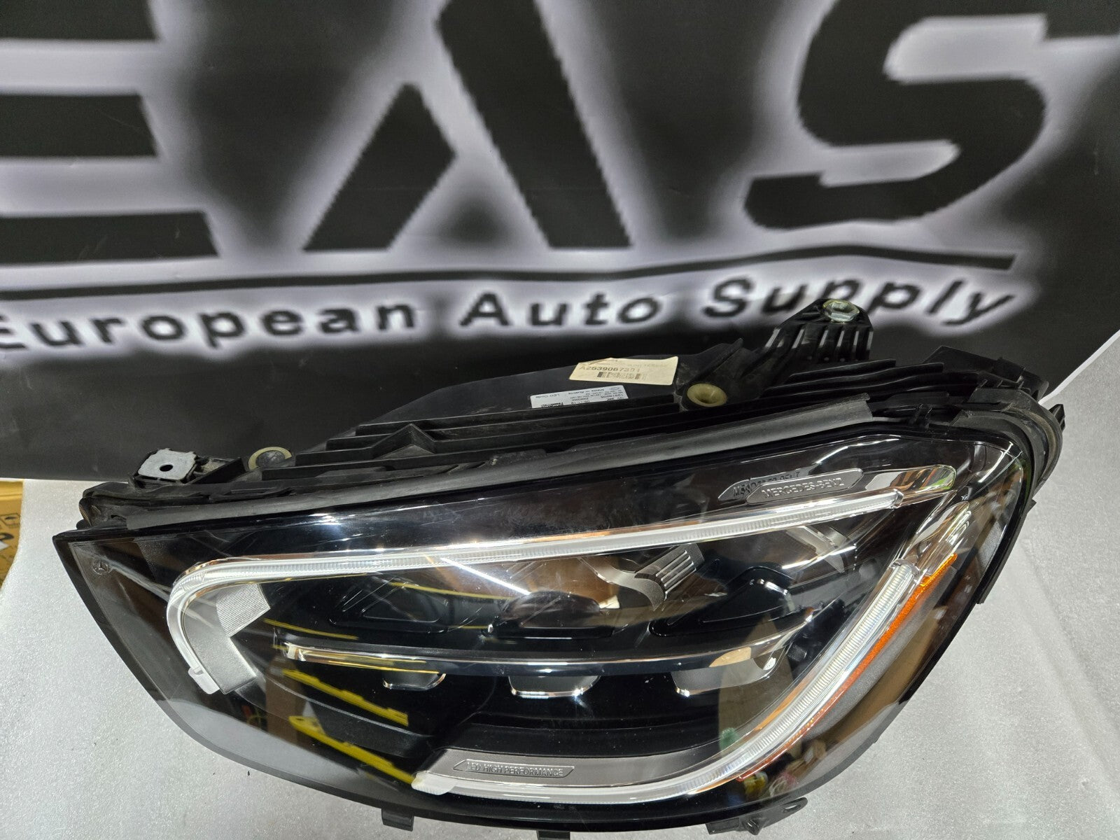 20-21 Mercedes Benz X253 GLC300 LH Driver LED Headlight A2539067301 OEM COMPLETE