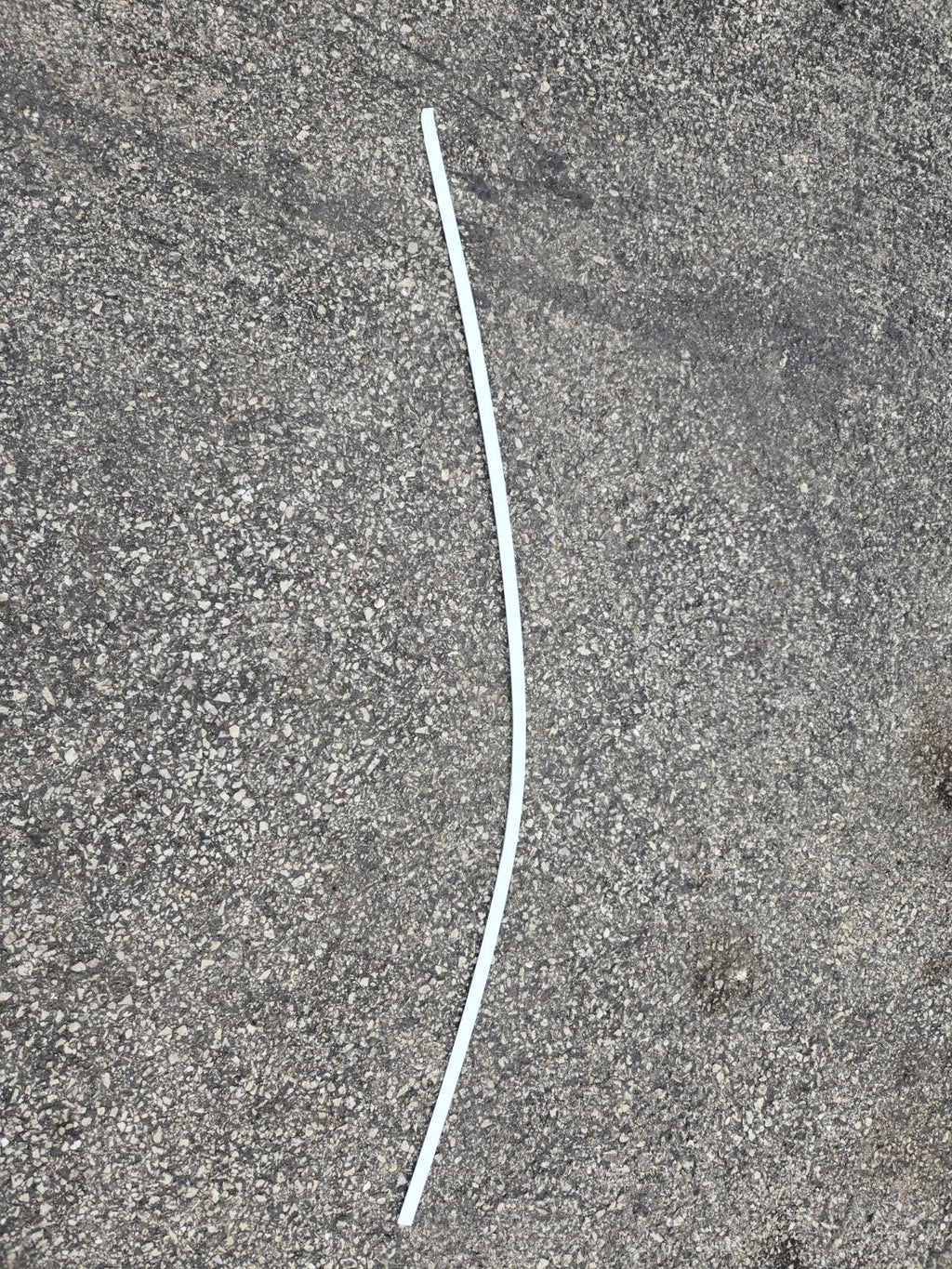 GM Genuine Parts Front Driver Side Door Window Upper Reveal Molding 84717091 OEM