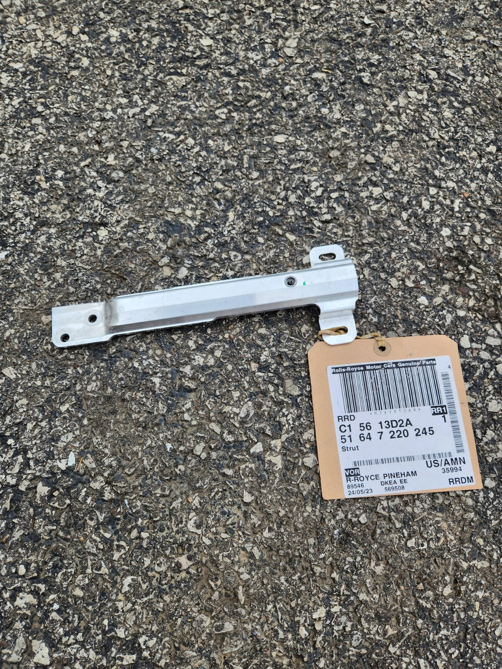 Genuine Rolls-Royce Radiator Driver Side Vertical Strut Assembly 51647220245 OEM