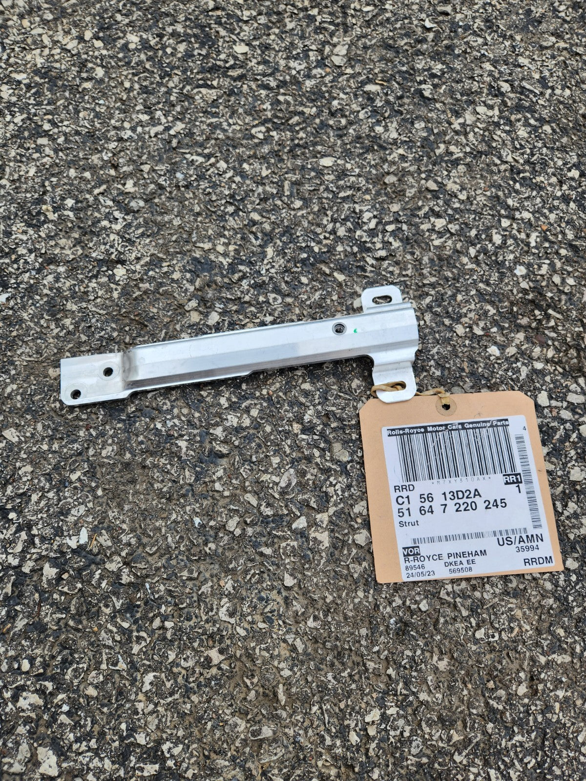 Genuine Rolls-Royce Radiator Driver Side Vertical Strut Assembly 51647220245 OEM