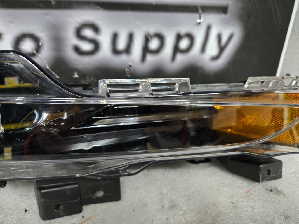 *Damaged* Tesla Model Y Front Right Side Fog Light Lamp 2020 2021 2022 2023 OEM