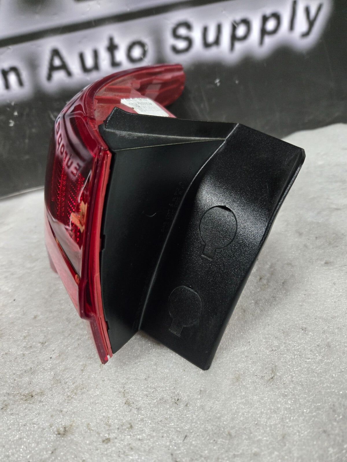 2021 2022 2023 Hyundai Santa Fe Left LH Halogen Taillight OEM 92401-S2500