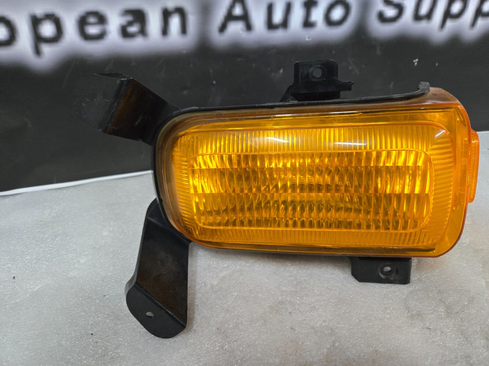 2008-14 Ford Econoline E250 Left Driver Headlight Marker Lamp 8C24-13B221-A OEM
