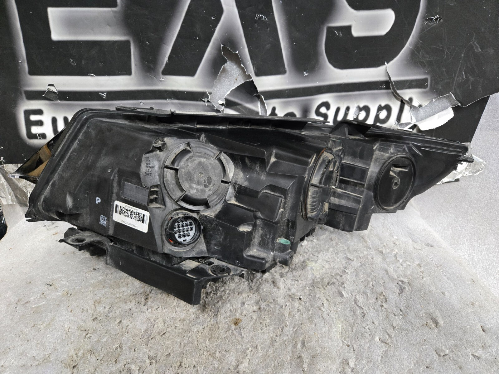 2015-2019 LAND ROVER DISCOVERY SPORT RIGHT RH XENON HID HEADLIGHT ASSEMBLY OEM