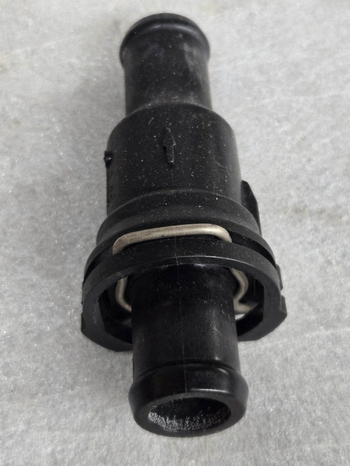 Audi VW Lamborghini Thermostat 8R0121113 1K0121113A 4E0121113 1K0121087R OEM