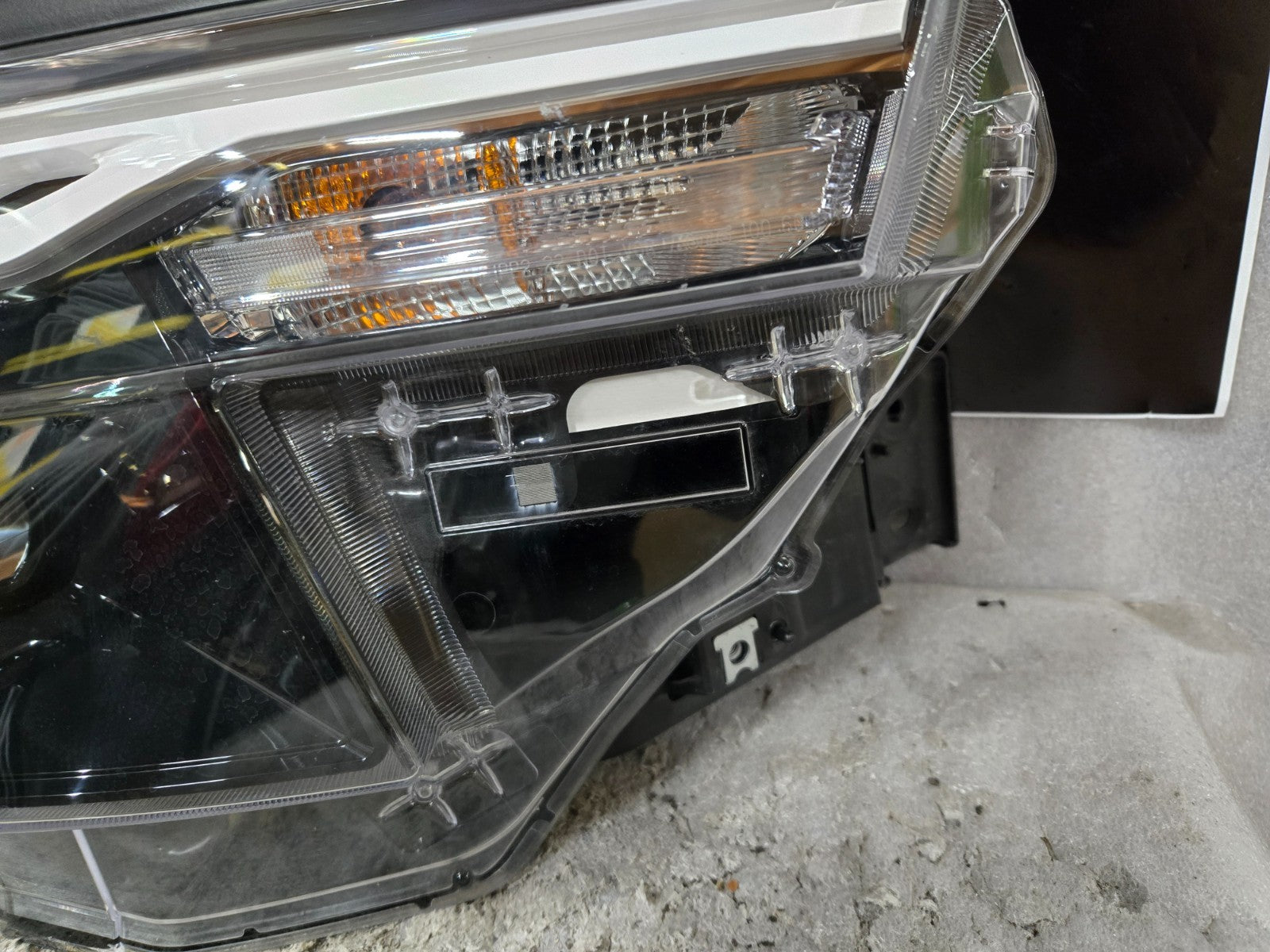 2025 2026 Subaru Forester Black LED Right RH Passenger Side Headlight OEM K5