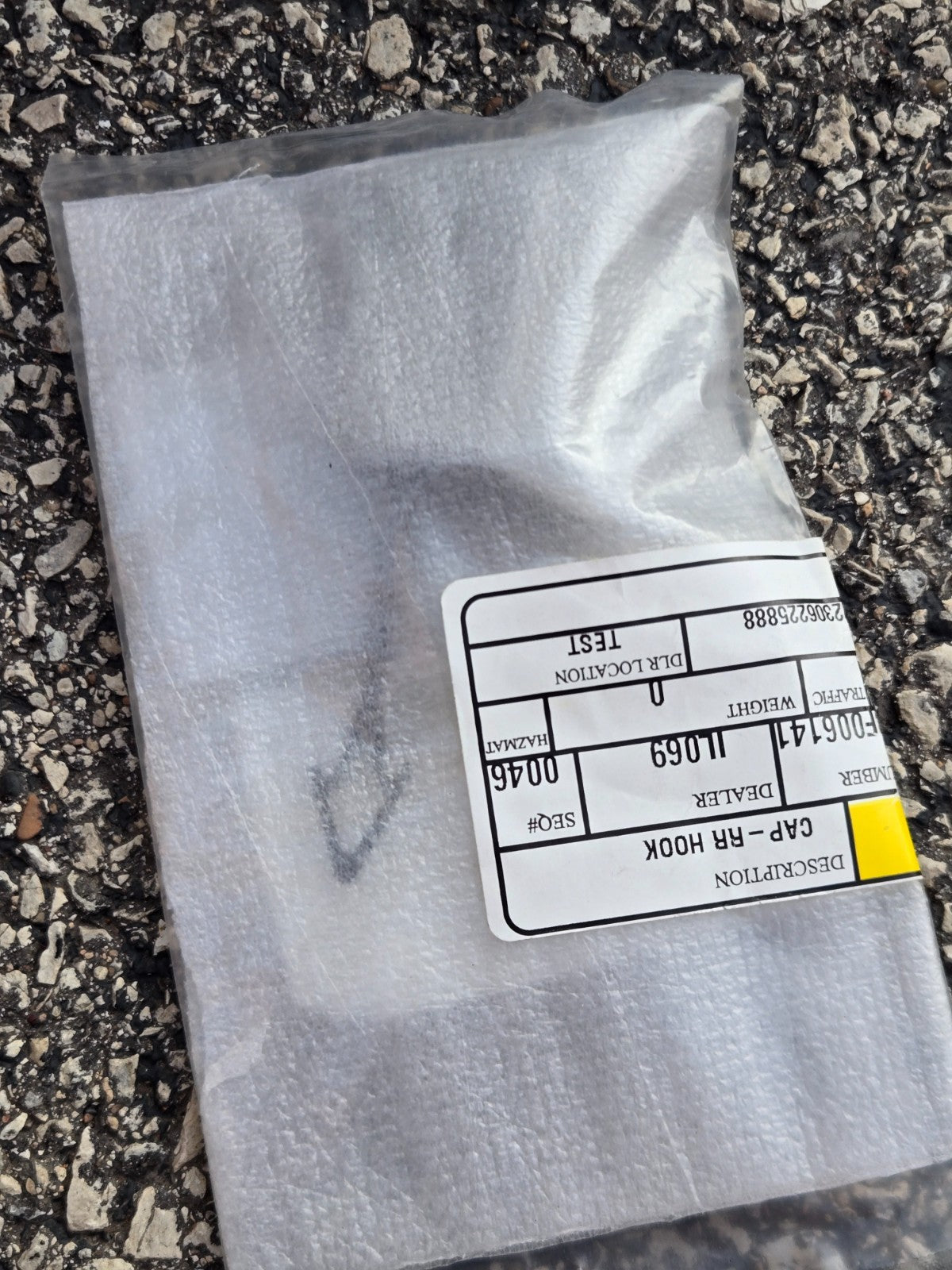Genuine Hyundai Tow Eye Cap 86617-S8SA0 NEW OEM