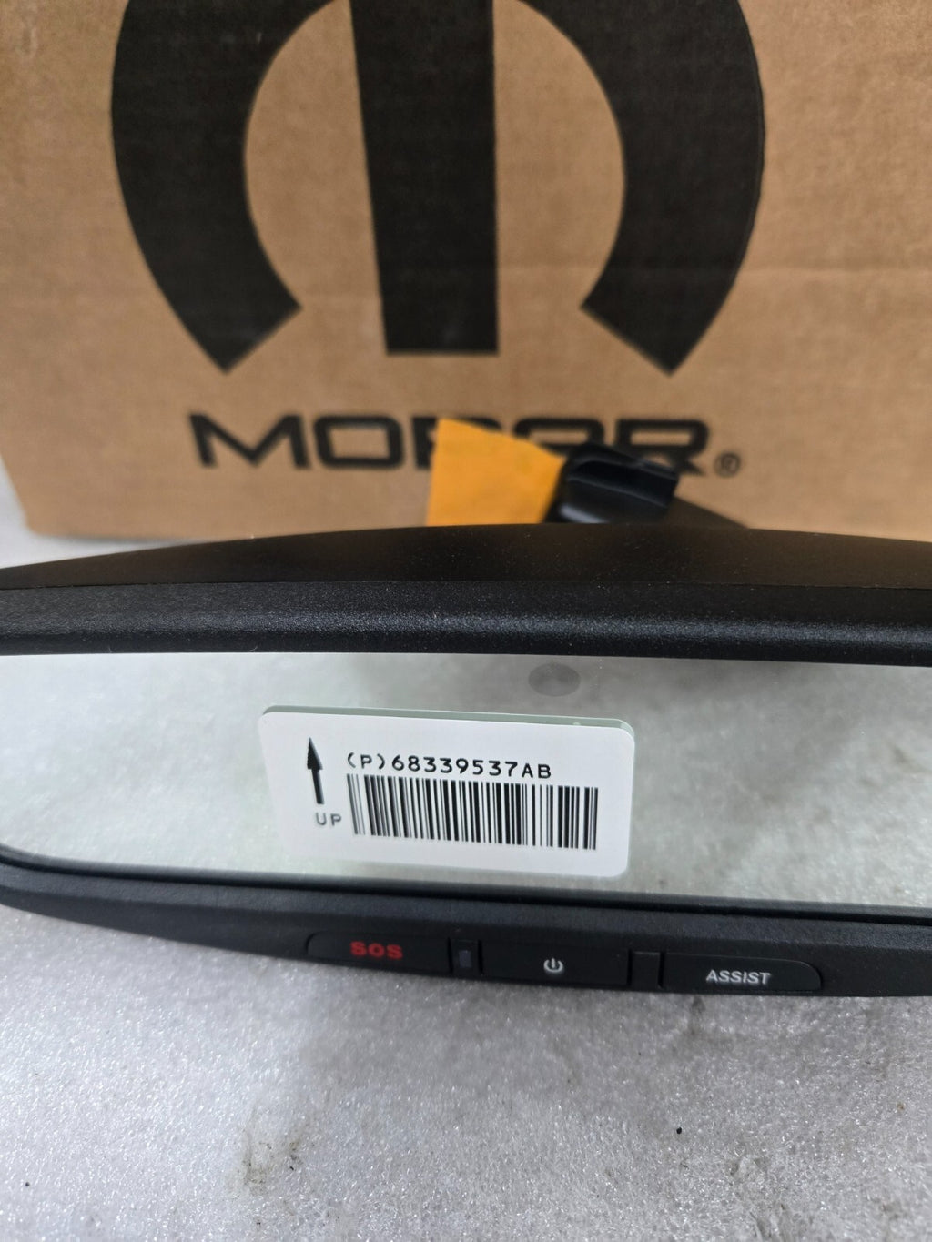 2017 - 2021 JEEP GRAND CHEROKEE FRONT WINDSHIELD REAR VIEW MIRROR OEM 68339537AB