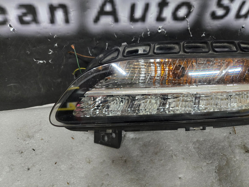 2010 - 2013 PORSCHE PANAMERA FRONT LEFT DRIVER SIDE FOG LIGHT LAMP OEM 970631081