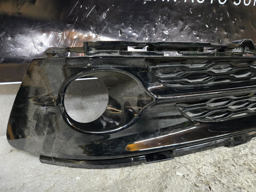2015-2017 Acura TLX Lower Grille RIGHT RH 71102-TZ3-A20 OEM