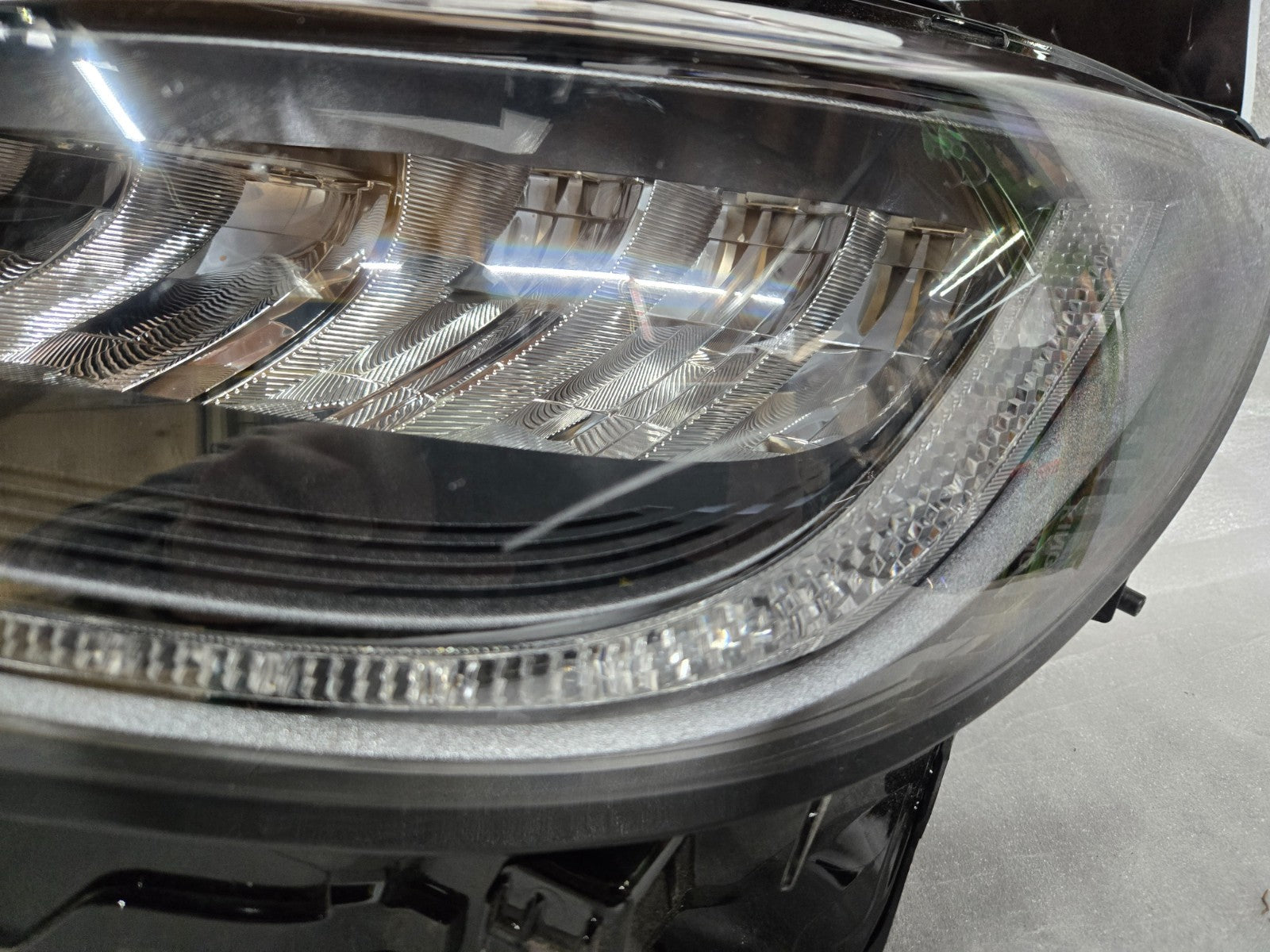 2020-2025 LINCOLN CORSAIR REFLECTOR LED HEADLIGHT LEFT LH DRIVER SIDE OEM