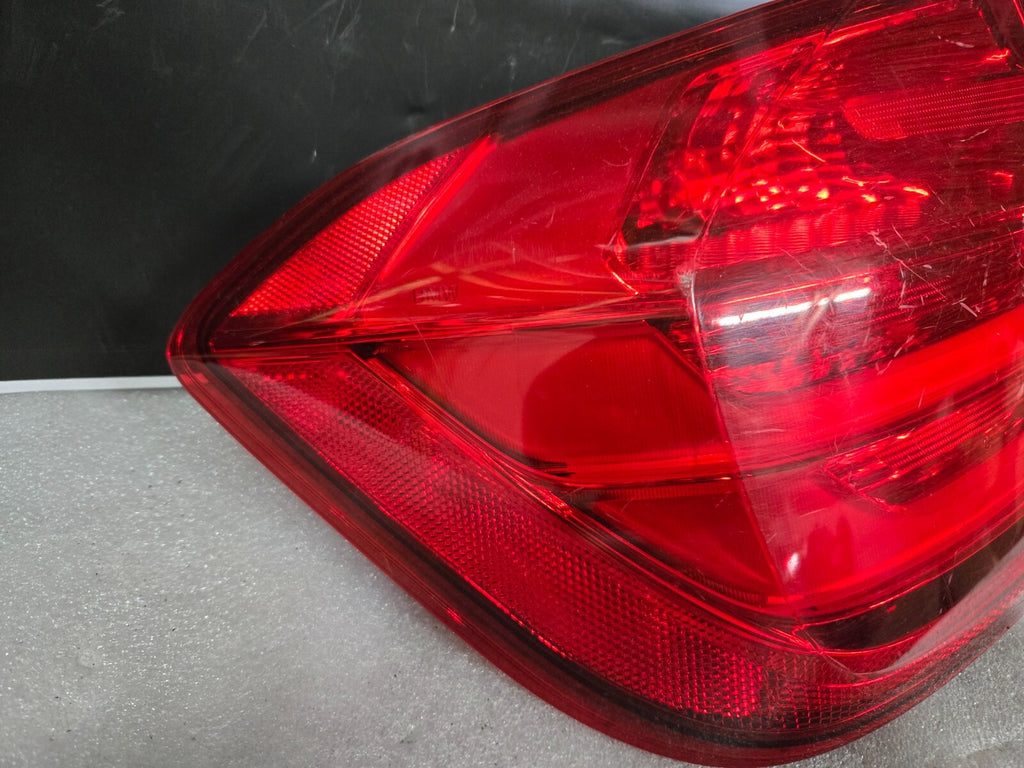 2012-2015 BMW F30 Tail Light Left LH Driver Side Outer 63217259895 OEM