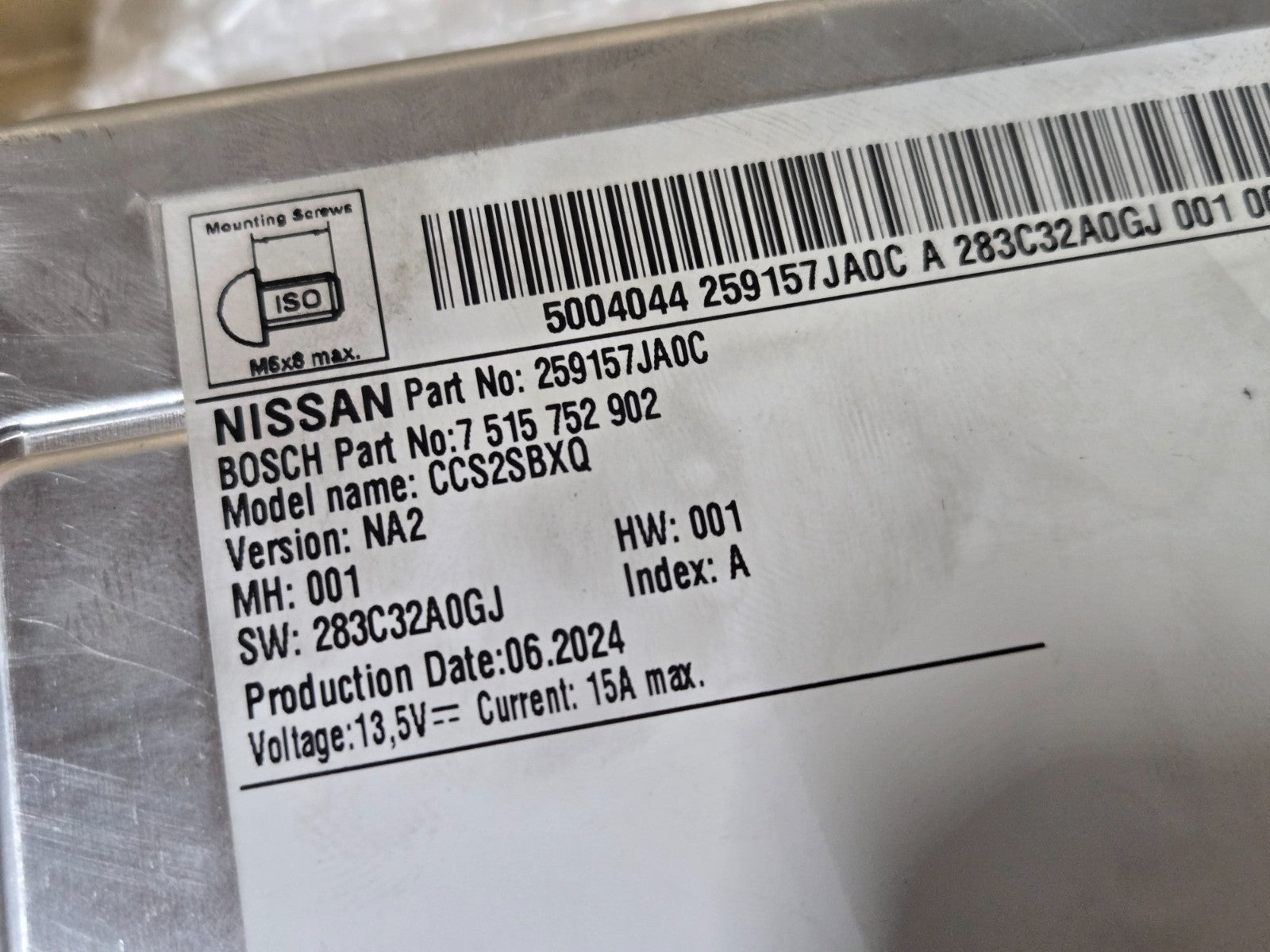 Genuine Nissan Control Assembly - 25915-7JA1B OEM