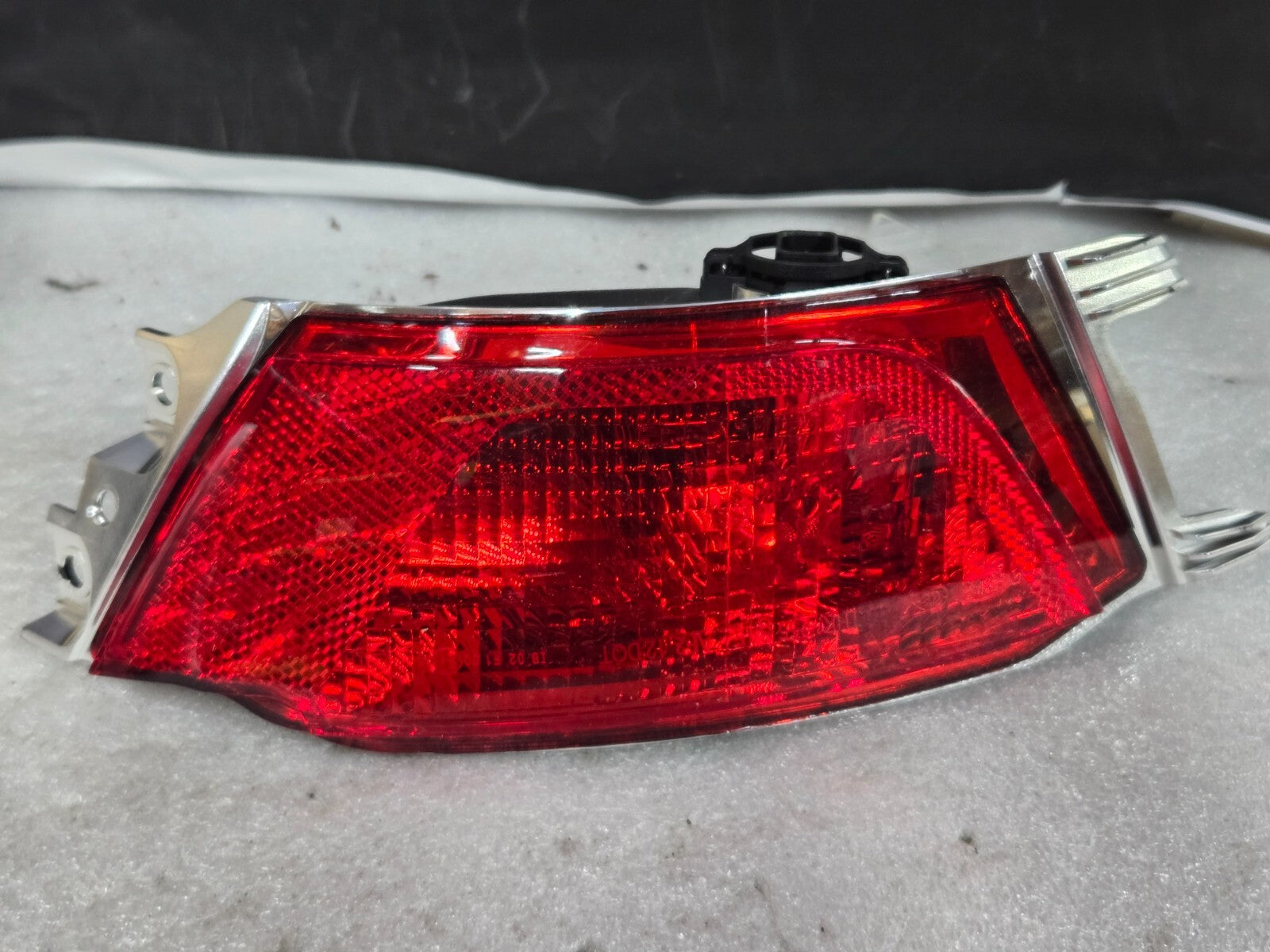 2013-2019 LAND ROVER RANGE ROVER SPORT L494 Rear Left Fog Light DK62-15K273-AB
