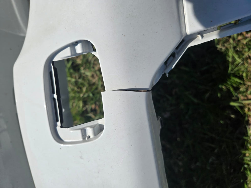 2018 2019 2020 Rolls Royce Ghost Front Bumper Cover 51117446939 OEM White