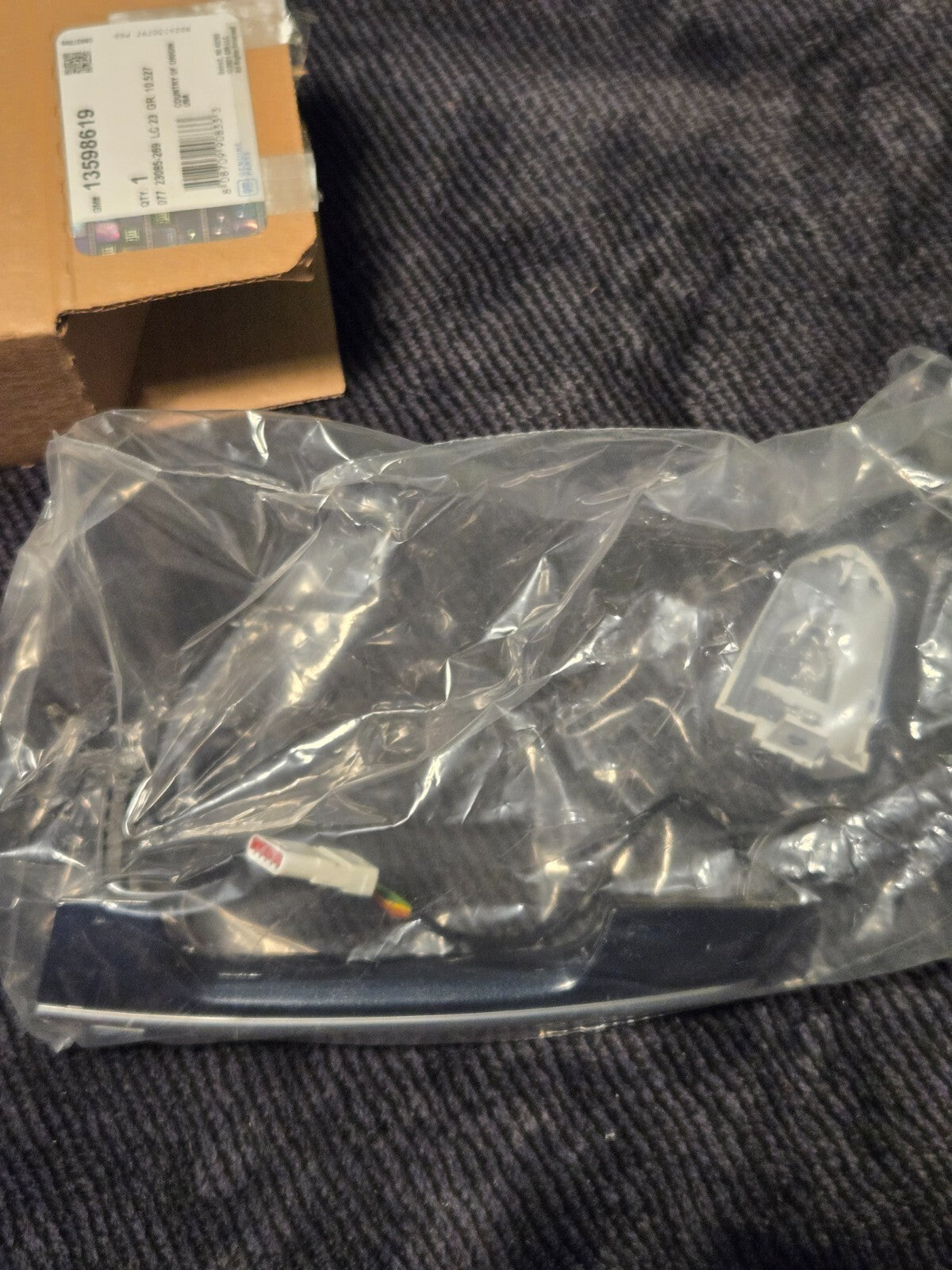 20-24 Cadillac XT6 Front Right Exterior Door Handle 13598619 OEM