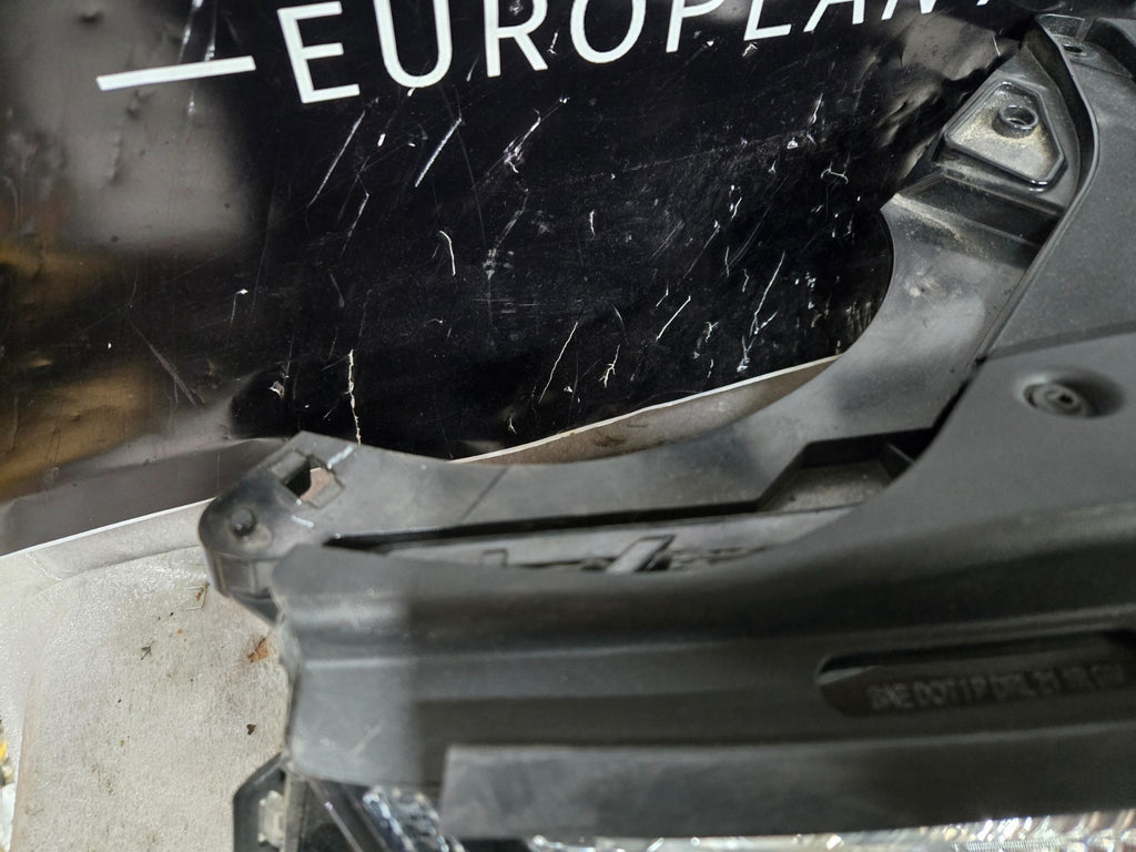 2022-2023 Chevrolet Traverse DRL LED Left LH Headlight Assembly OEM 85157669