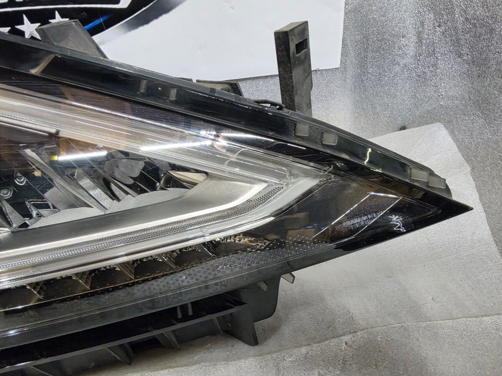 2019 2020 2021 Nissan Murano LED Headlight RH Right Passenger OEM 26010-9UF0D
