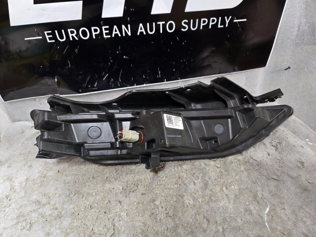 2019-2021 Chevrolet Blazer LED OEM LH Driver Daytime Running Light 84856650