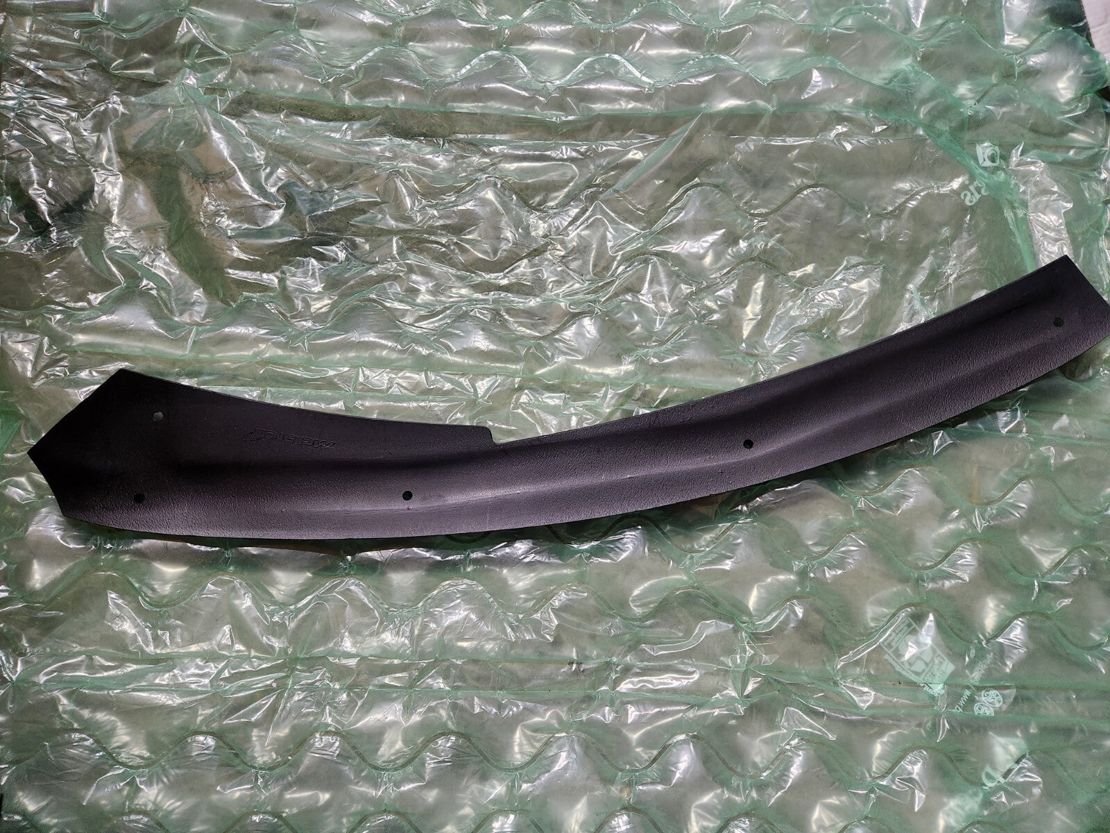 Genuine MCLAREN Plastic Support Bracket RIGHT PASSENGER SIDE 13A6333CP OEM