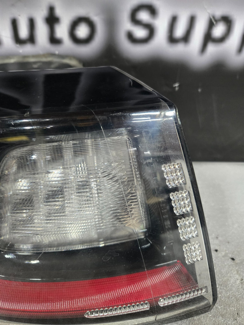 OEM Mopar 2019 - 2023 Jeep Cherokee Rear Left LH LED Tail Light Lamp 68275959AF