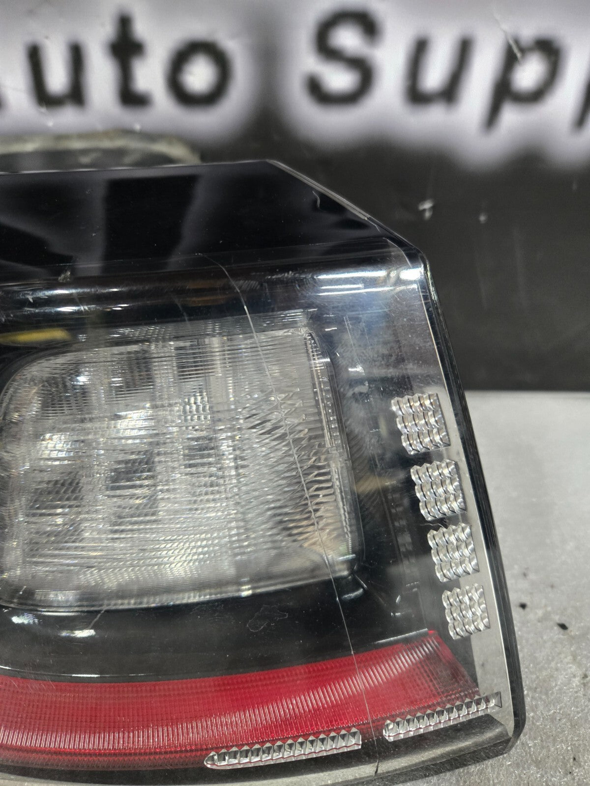 OEM Mopar 2019 - 2023 Jeep Cherokee Rear Left LH LED Tail Light Lamp 68275959AF