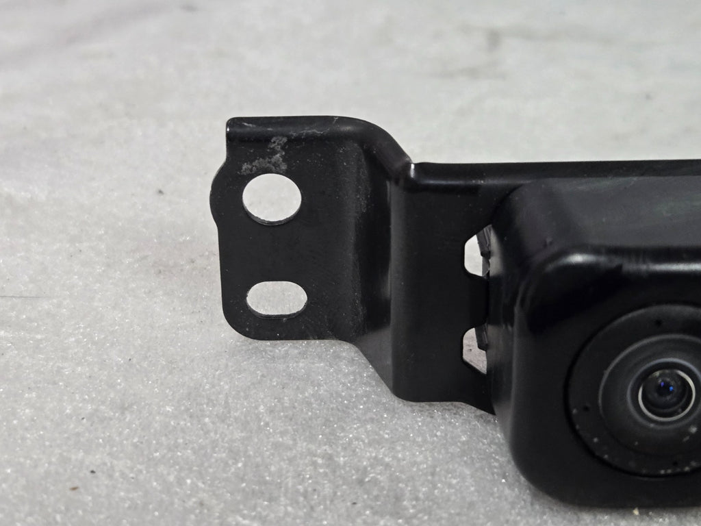 2017-2022 Toyota Highlander Front View Parking Aid Assist Camera OEM 86790-0E081