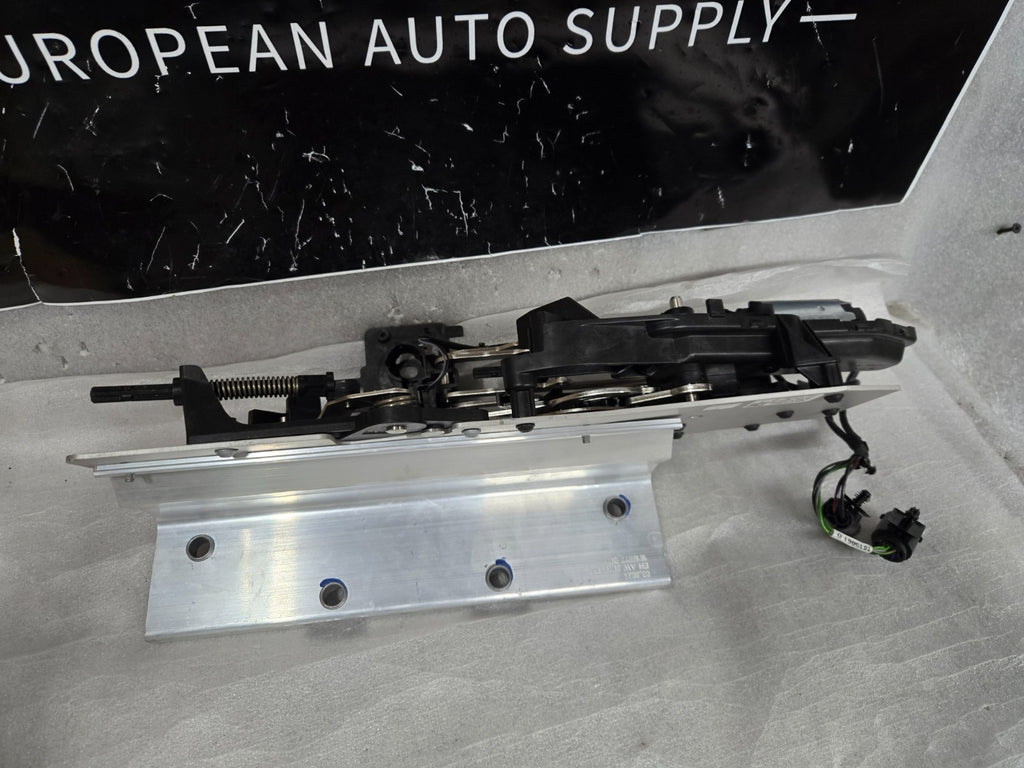 2019-2023 Rolls Royce Ghost Radiator Spirit Ecstasy Lift Mechanism 51137495477