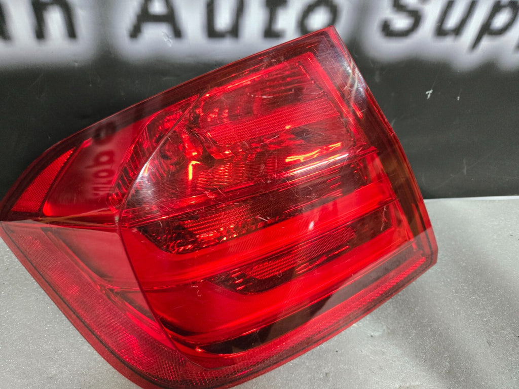 2012-2015 BMW F30 Tail Light Left LH Driver Side Outer 63217259895 OEM