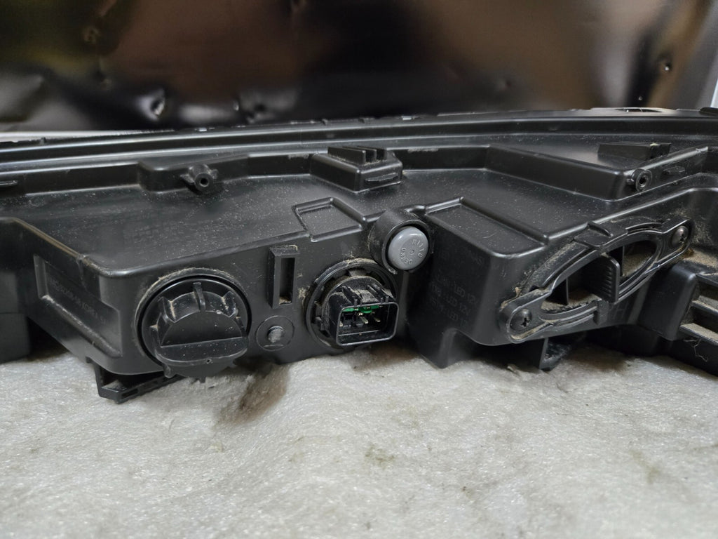 2020-2022 HYUNDAI PALISADE RIGHT RH PASSENGER SIDE LED DAYTIME RUNNING LIGHT OEM