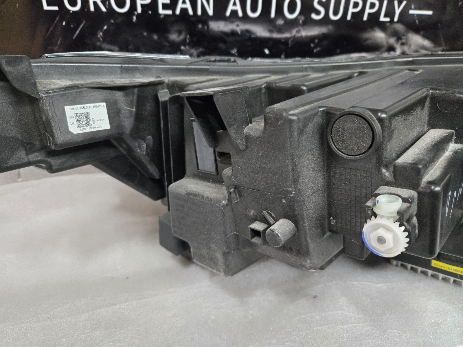 2024 2025 Lincoln Nautilus Left LH Driver Side LED Headlight OEM R2TB-13E015-BK