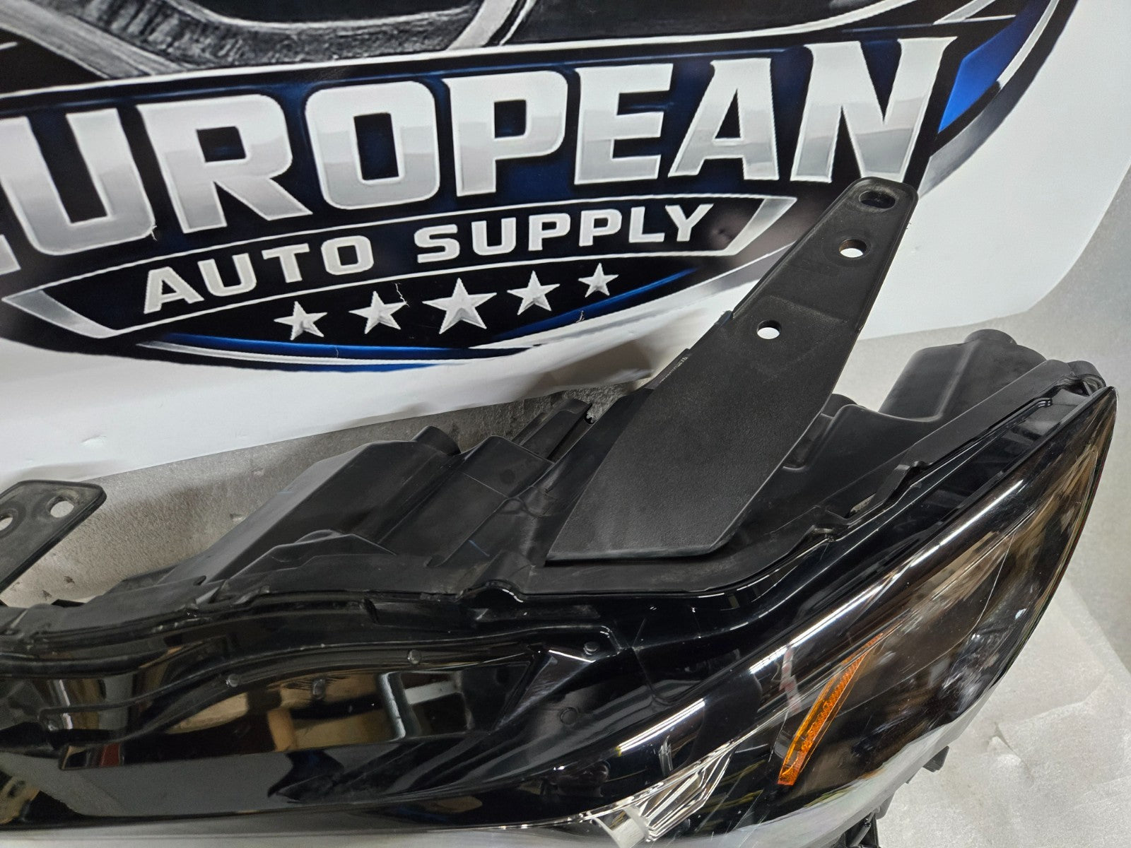 2020-2024 Mazda CX-30 NON AFS Left LH Driver LED Headlight DGH9-51-040A OEM