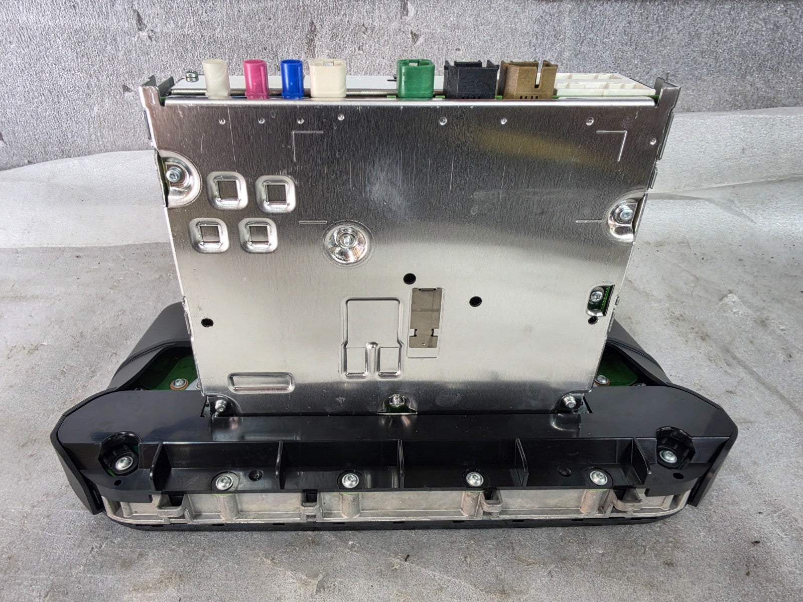 2022 - 2024 Nissan Pathfinder Navigation Radio Screen 25915-6TA1C OEM