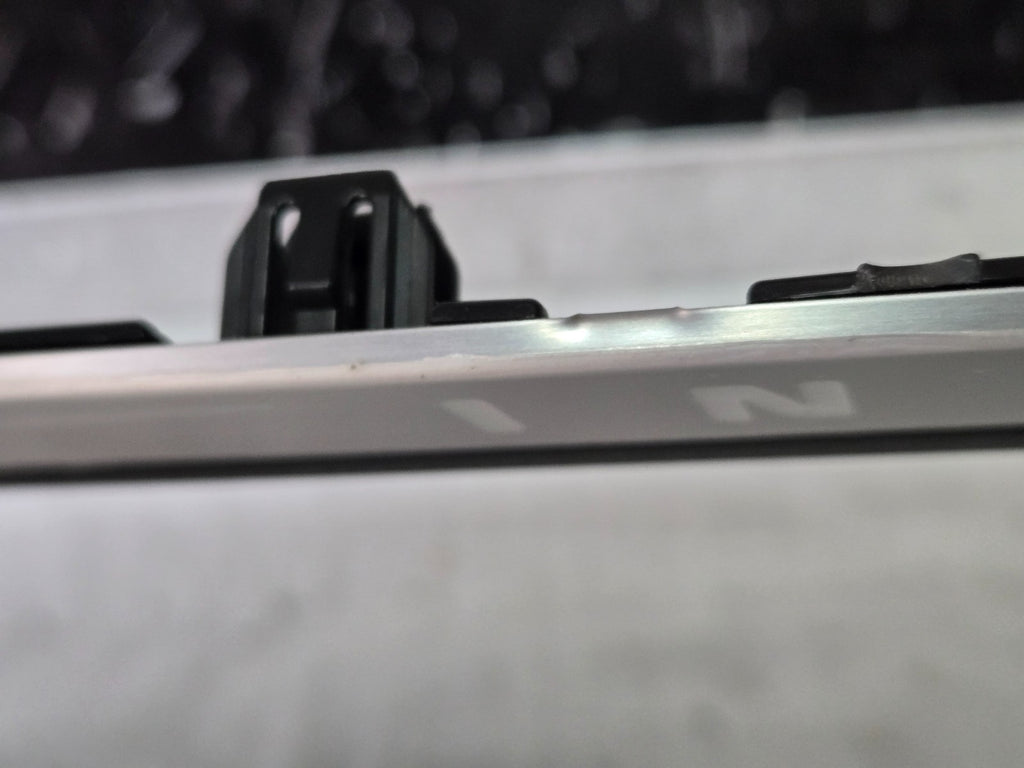 2018 - 2020 INFINITI QX60 FRONT LEFT DOOR SILL SCUFF PLATE STEP TRIM COVER OEM