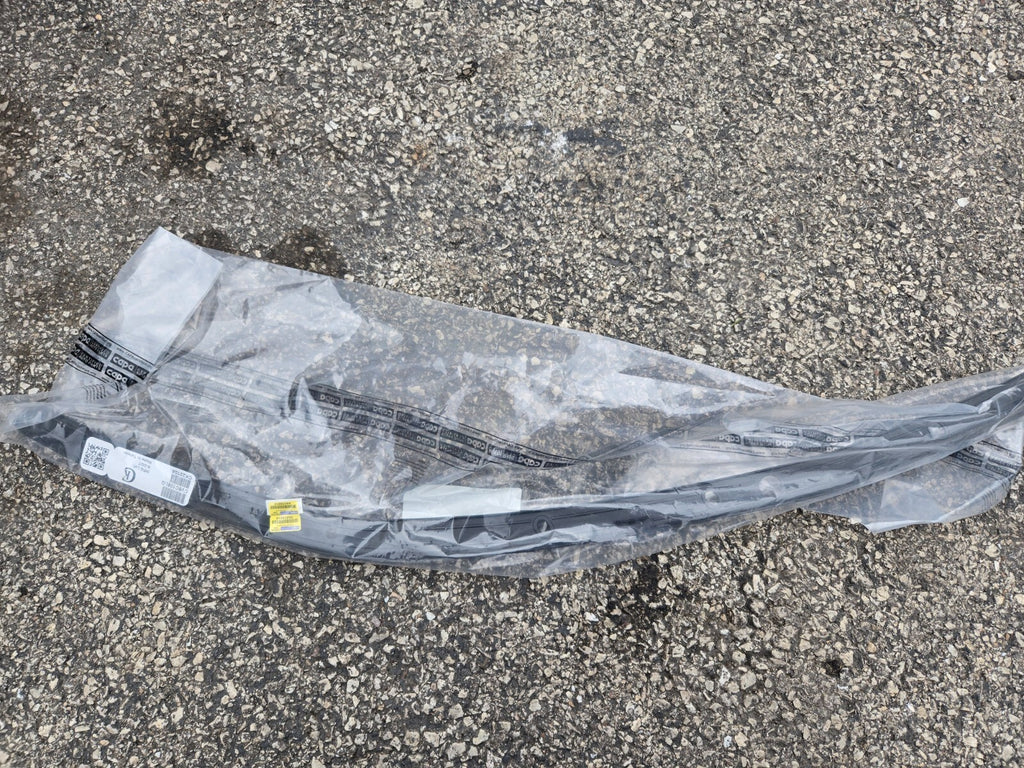 Chevy Camaro 16-22 Bumper Cover Retainer Front Driver Upper Bumper GM1046109C