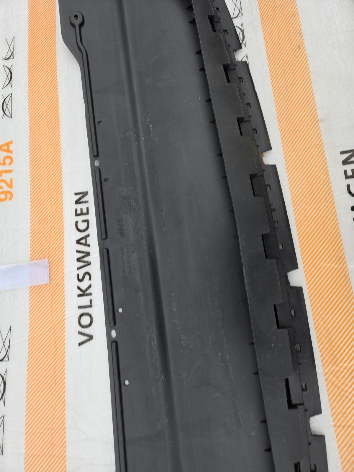 2019-2021 VOLKSWAGEN JETTA FRONT LOWER BUMPER VALANCE RETAINER COVER PANEL OEM