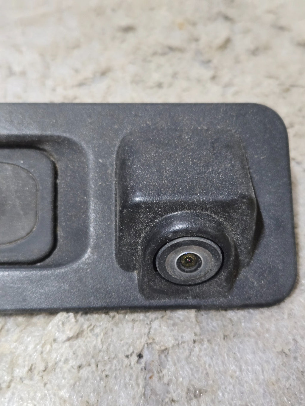 2017-20 Jaguar F-Pace Tailgate Release Handle Switch W/ Camera HK83432B10BB OEM