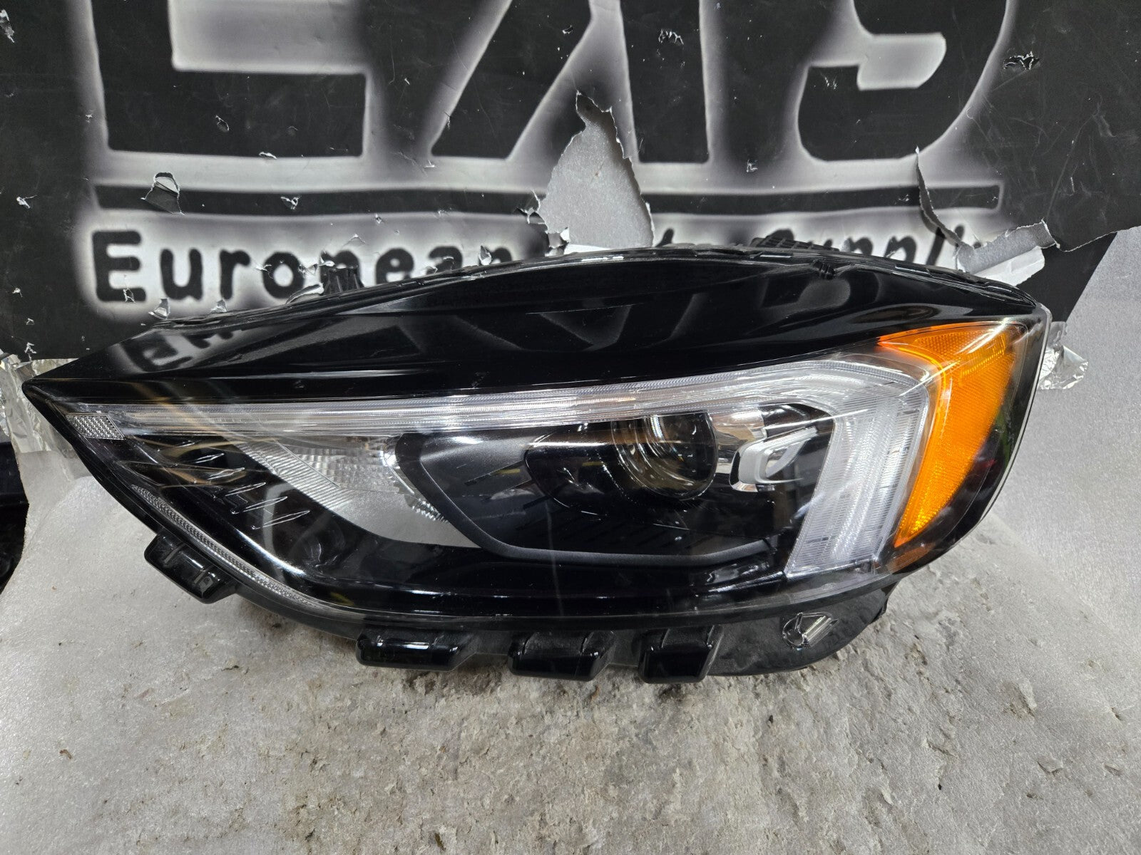 2019-2023 FORD EDGE SPORT BLACK BEZEL LEFT DRIVER LH LED HEADLIGHT OEM