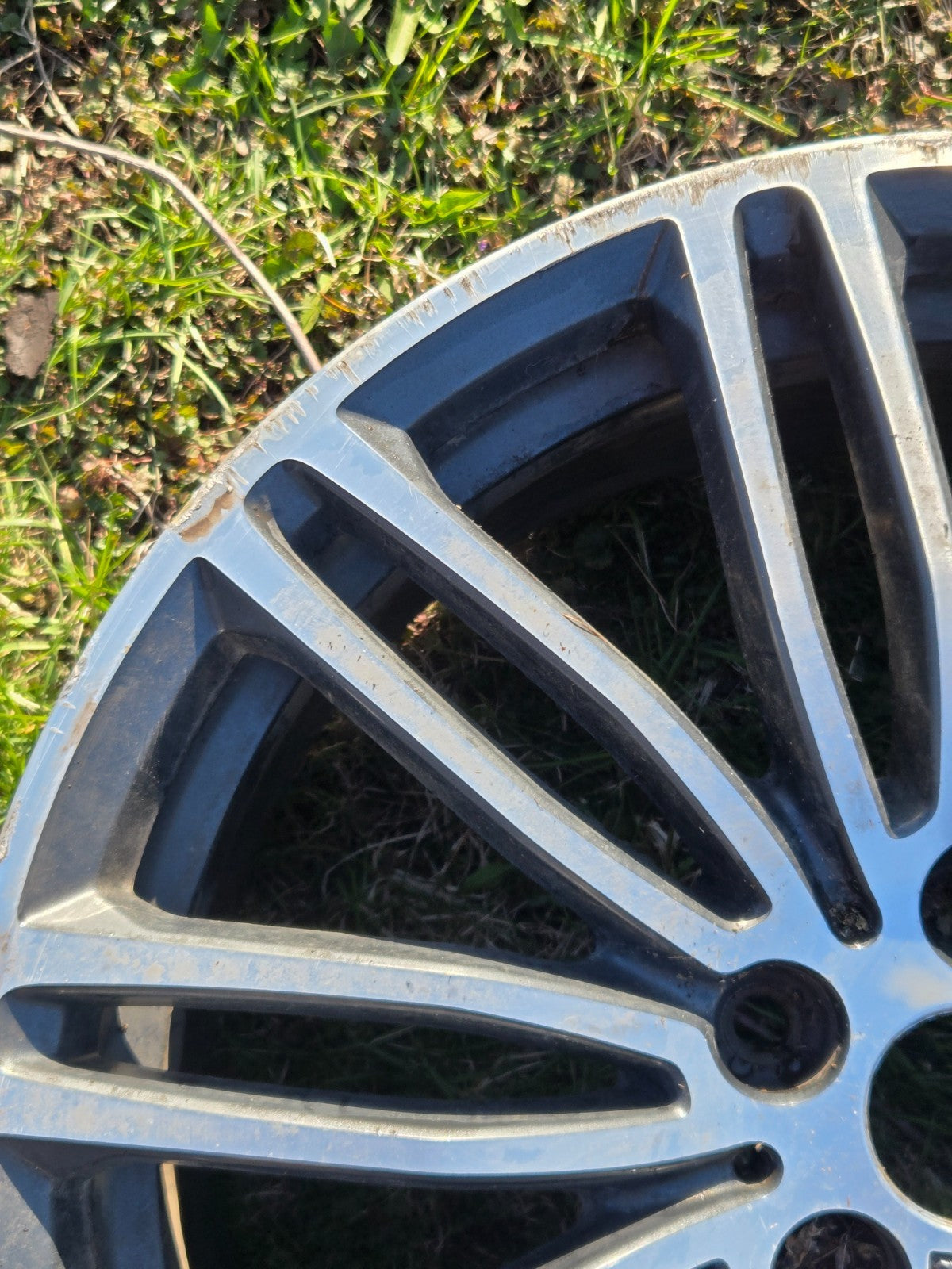 (1) BMW 530 540i 2017 2018 2019 2020 2021 19" FACTORY ORIGINAL WHEEL RIM 7856925