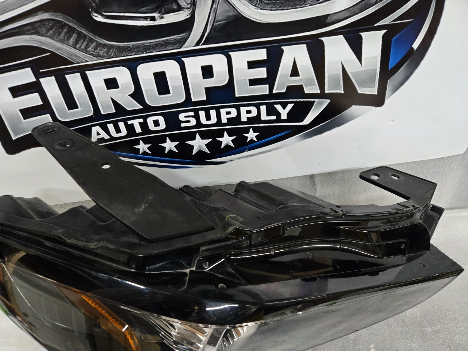 2020-2024 Mazda CX-30 NON AFS Right RH Passenger LED Headlight DGH9-51-030A OEM