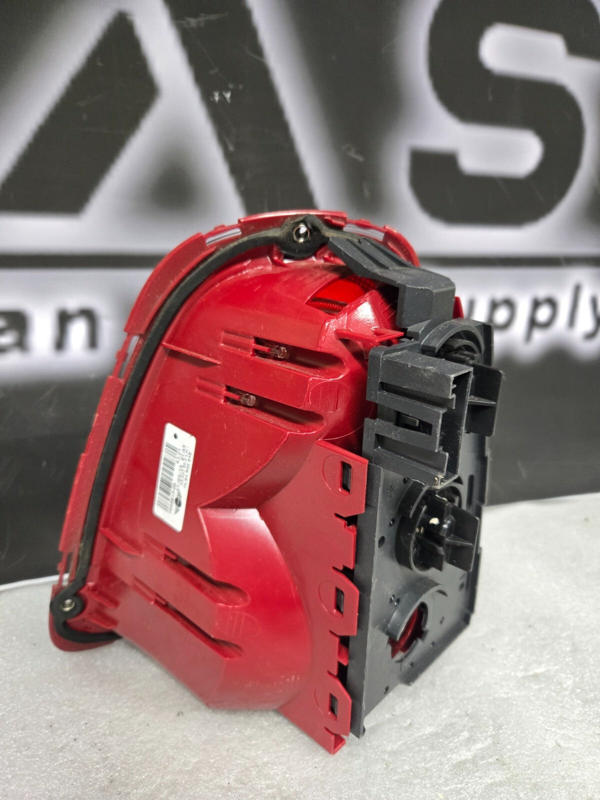 2011 2012 2013 2014 2015 Mini Cooper Left LH Driver Side Tail Light OEM