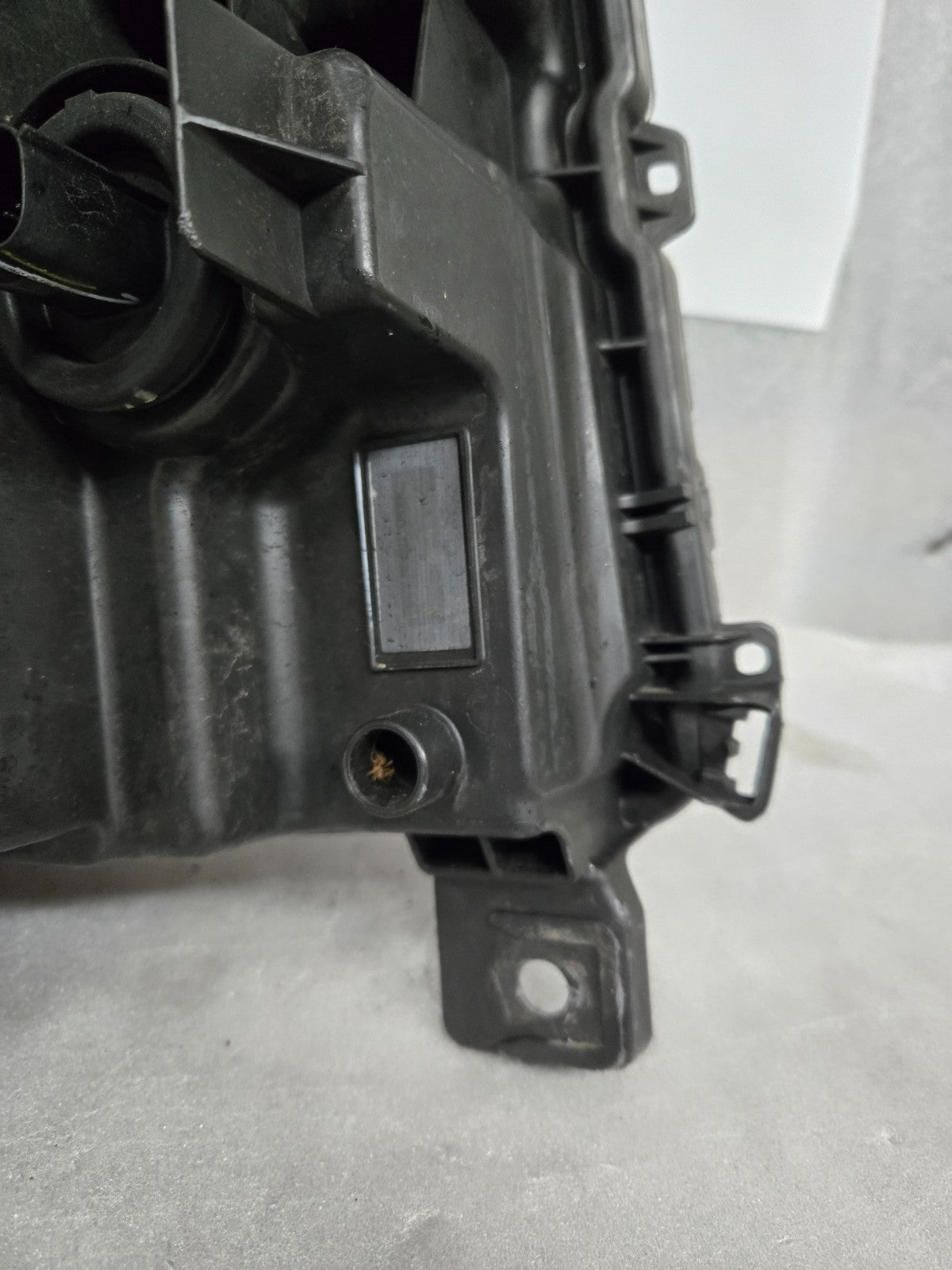2016-2018 Chevrolet Silverado 1500 Left LH Driver Side Xenon HID Headlight OEM