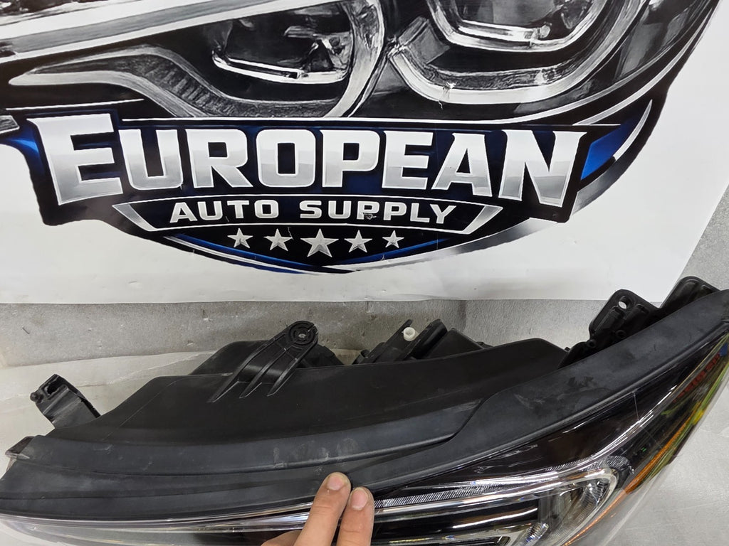 2017-2021 BUICK ENCORE Left LH Driver Headlight Halogen w/ LED OEM 42771350