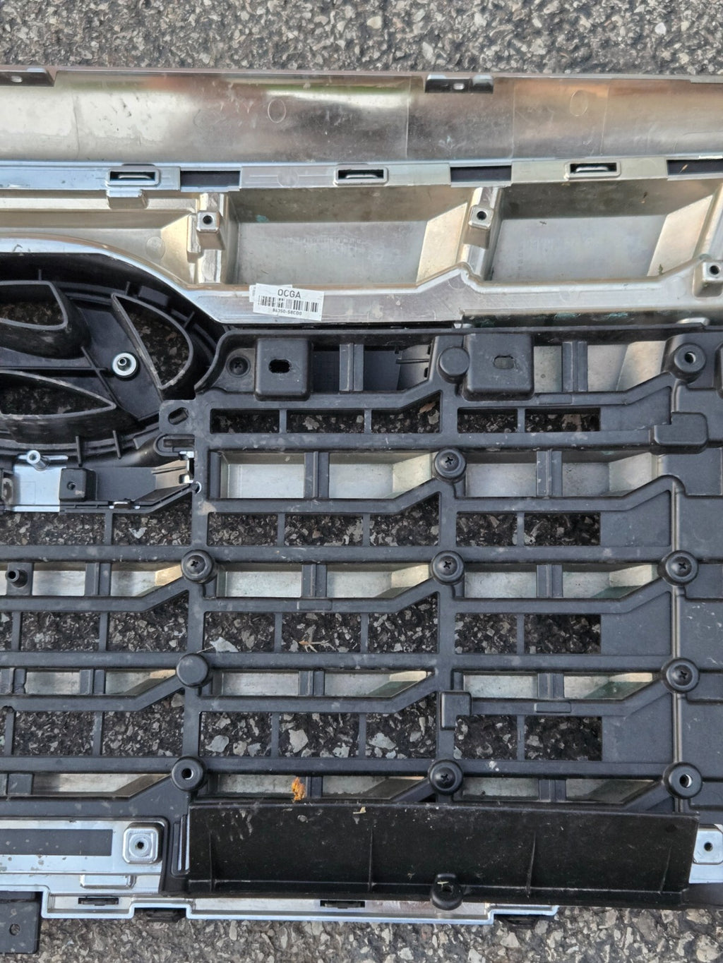 2023 2024 HYUNDAI PALISADE GRILLE OEM FRONT CENTER GRILL W/O CAMERA 86599-S8CB0