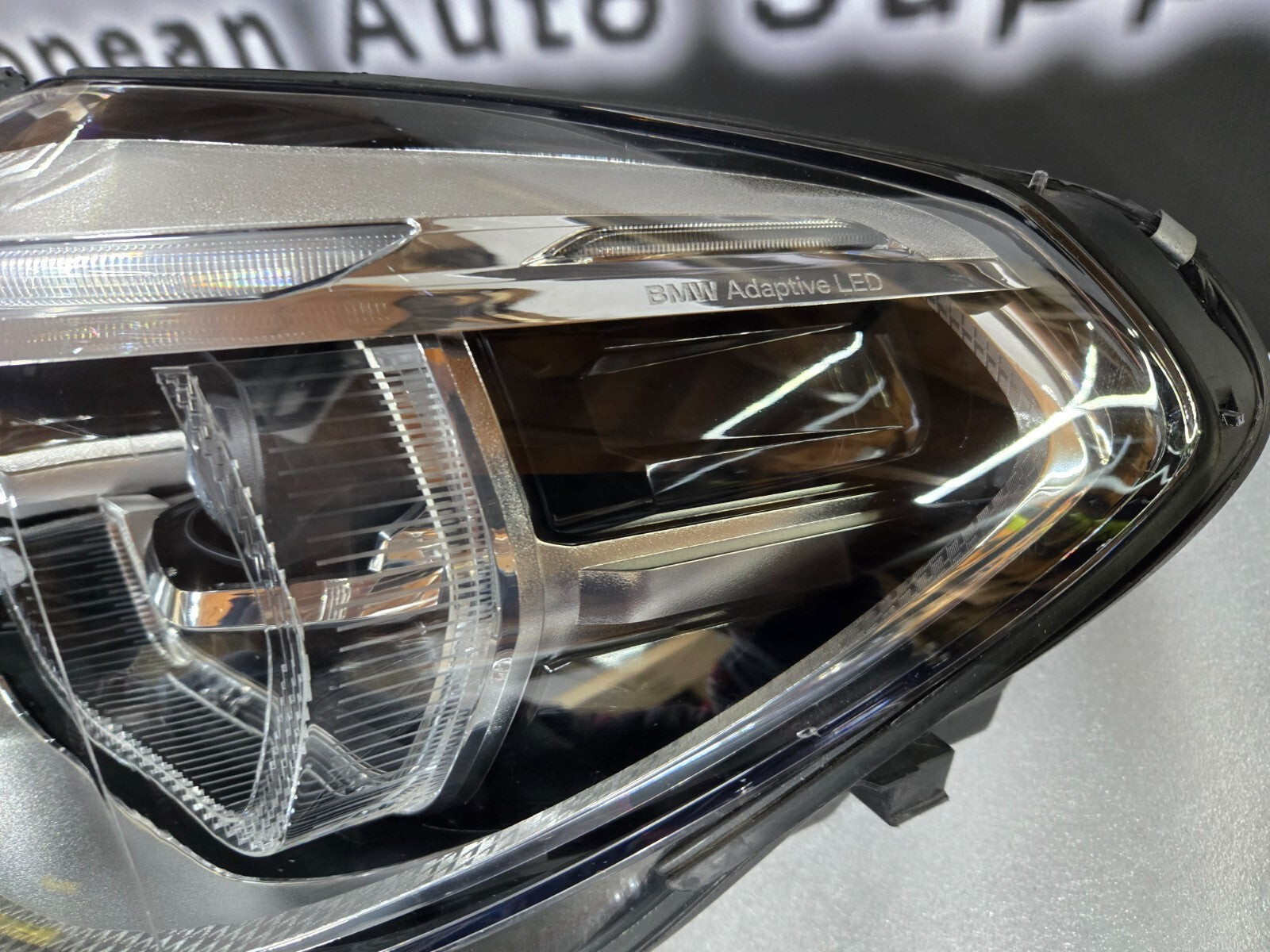 2018-2021 BMW X3 X4 G01 G02 Adaptive LED HEADLIGHT LEFT DRIVERS SIDE OEM 7466115